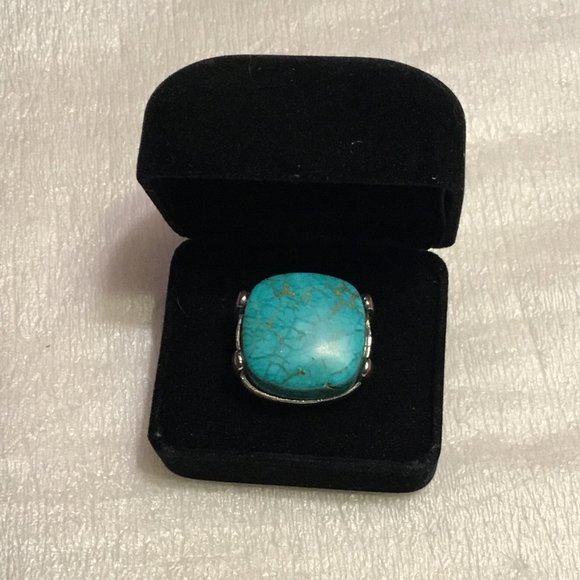 Large Turquoise stone ring - Picture 13 of 13